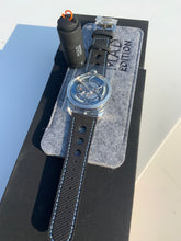 Load image into Gallery viewer, MB&F M.A.D.1S EDITION ( Purple )