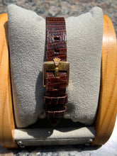 Load image into Gallery viewer, 1972 ROLEX DATE JUST (PRESIDENT) LADIES VINTAGE WATCH WITH CHAMPAIGNE DIAL (watch only)