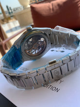 Load image into Gallery viewer, 2022 Girard Perregaux Laureto Qatar Edition