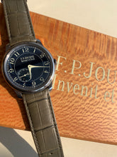 Load image into Gallery viewer, 2016 F.P. JOURNE CHRONOMETRE BLEU FULL SET