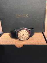 Load image into Gallery viewer, 2021 BALTIC 200 First watches numbered - Salmon