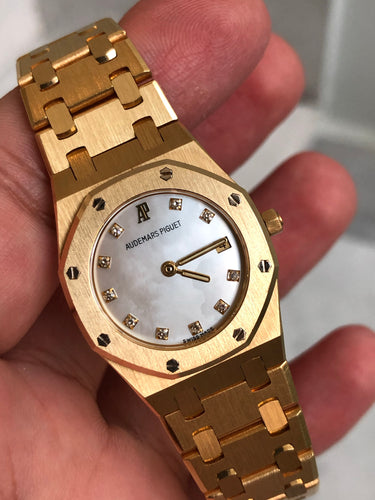 AP Diamonds Mother of Pearl
